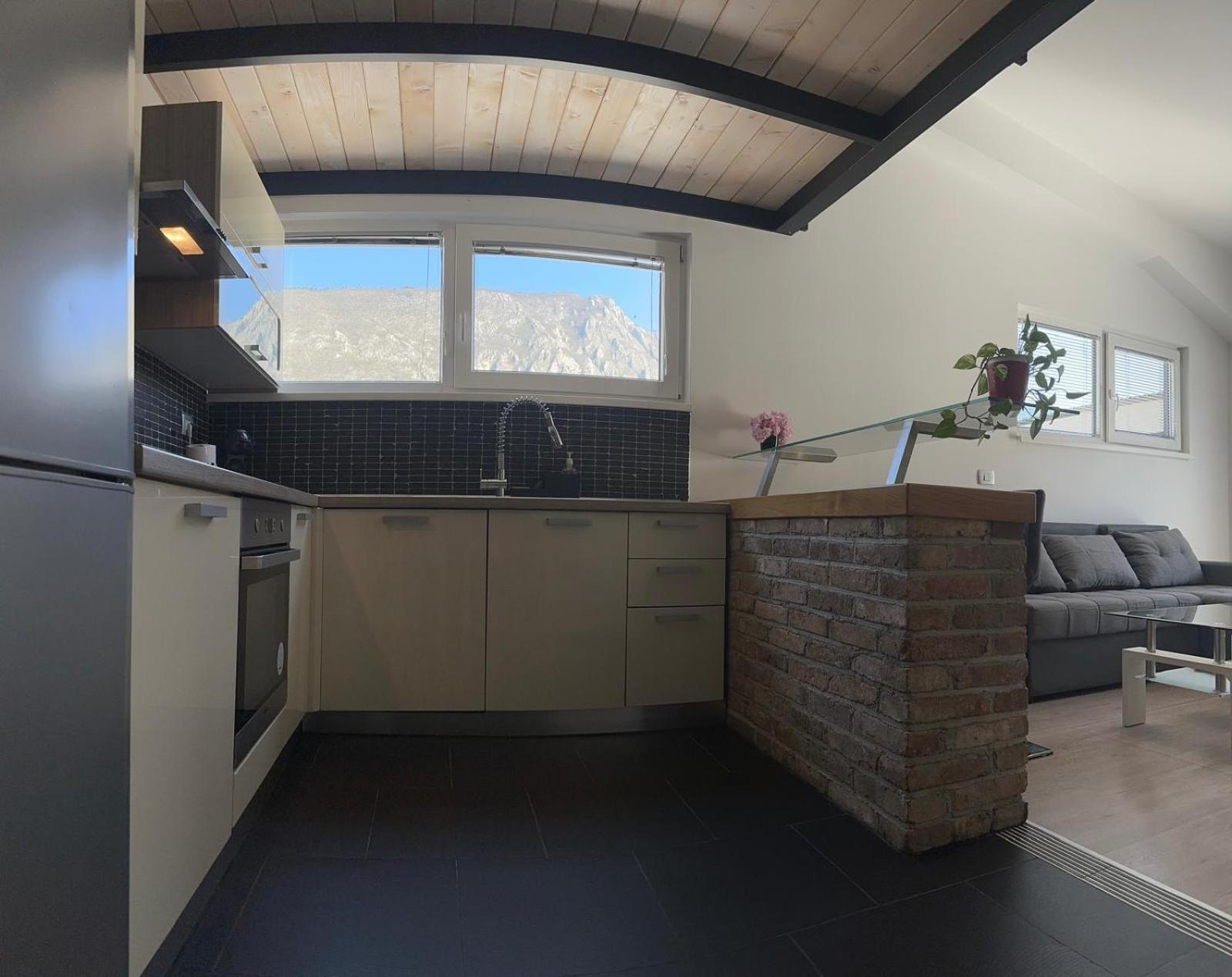Apartment Stucin Випава Экстерьер фото